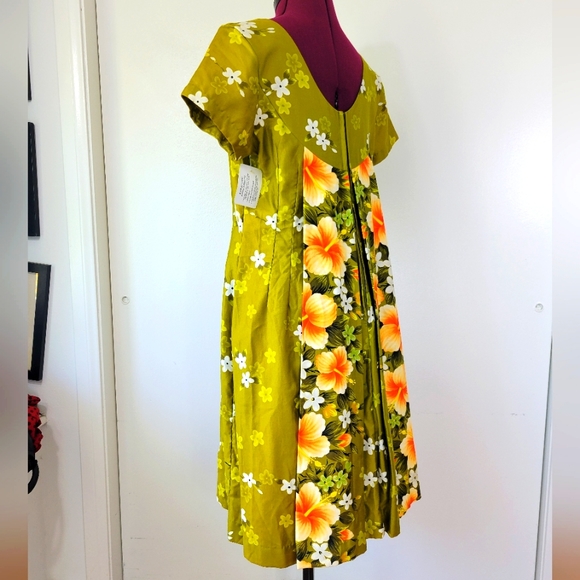 Vintage NWT Sears Hawaiian dress - Picture 1 of 9